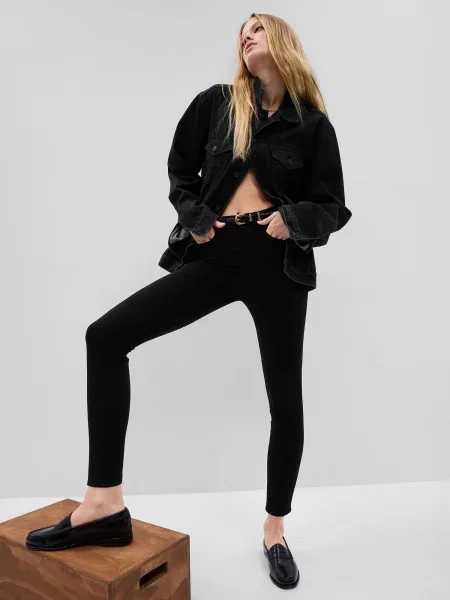 Skinny jeansy skinny Gap czarne