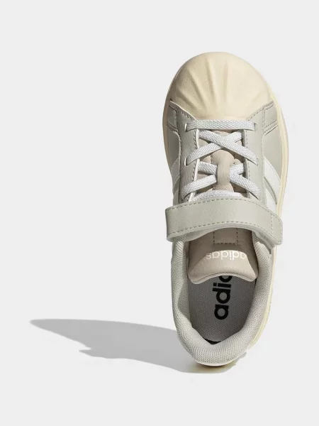 Детские кроссовки Adidas