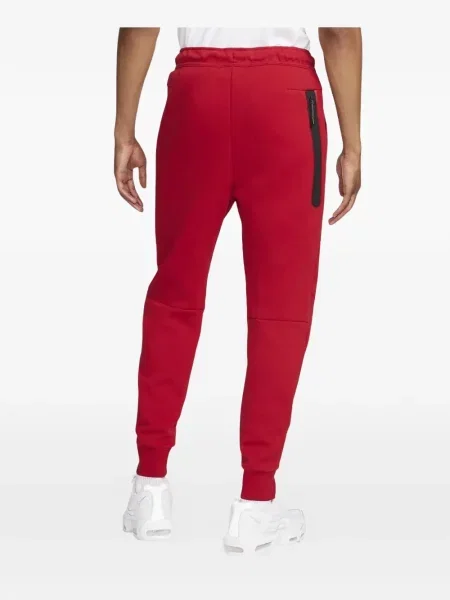 Fleecové běžecké kraťasy Nike s vázáním červené