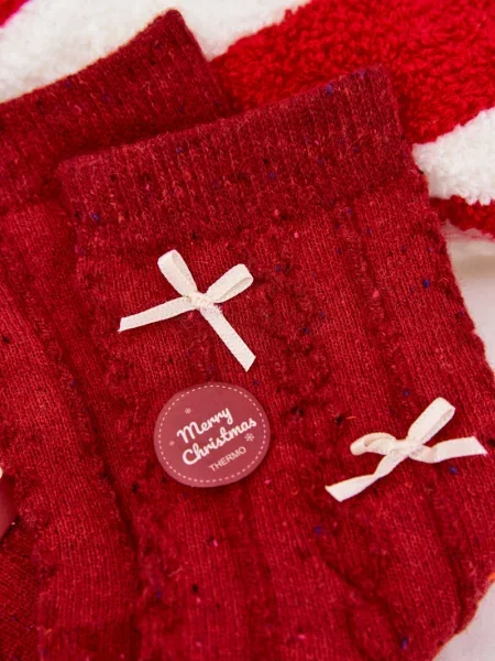 Чорапи Aura.via с панделка бяло