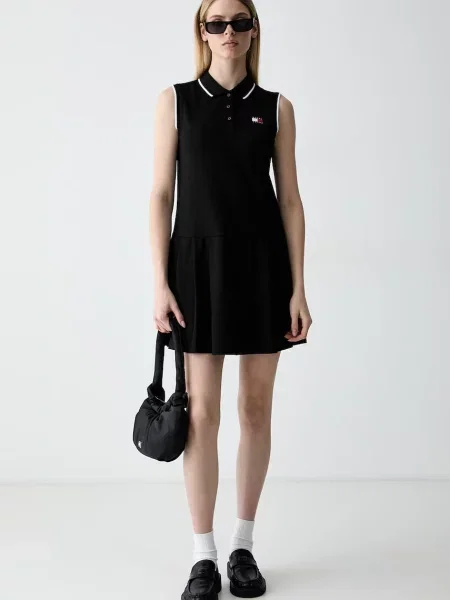 Tommy Jeans rochie cu negru