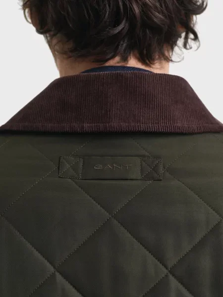 Флисовая стеганая куртка Gant зеленая