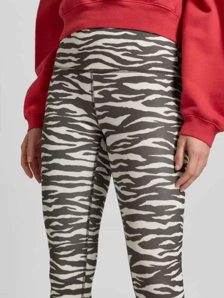 Legginsy z dodatkiem streczu Juvia czarne