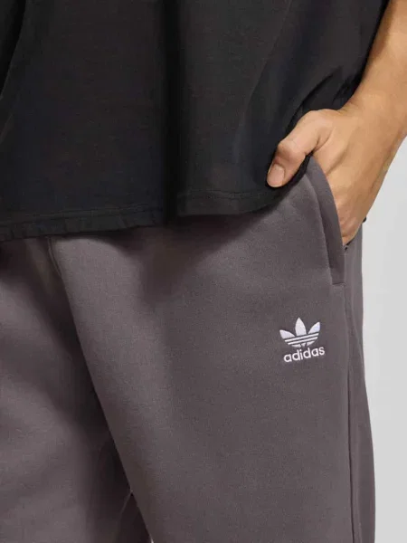 Spodnie dresowe z elastycznym ściągaczem Adidas Originals