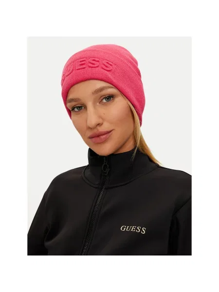 Шапка Guess розовая
