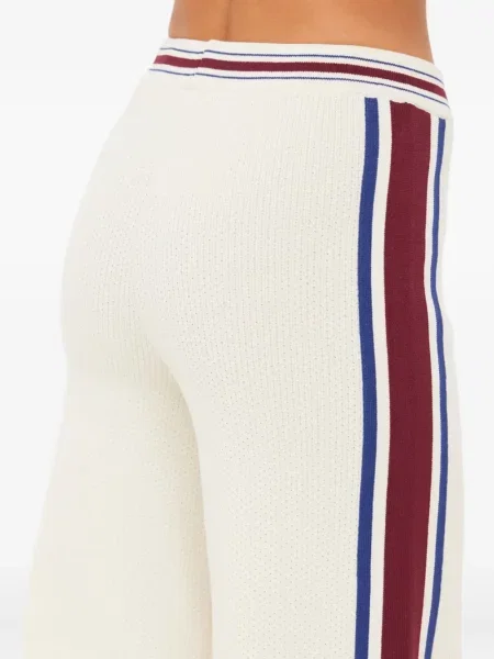 Pantaloni The Upside cu dungi tricotate alb