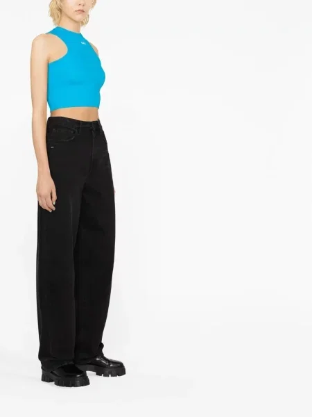Top Off-white cu imagine alb