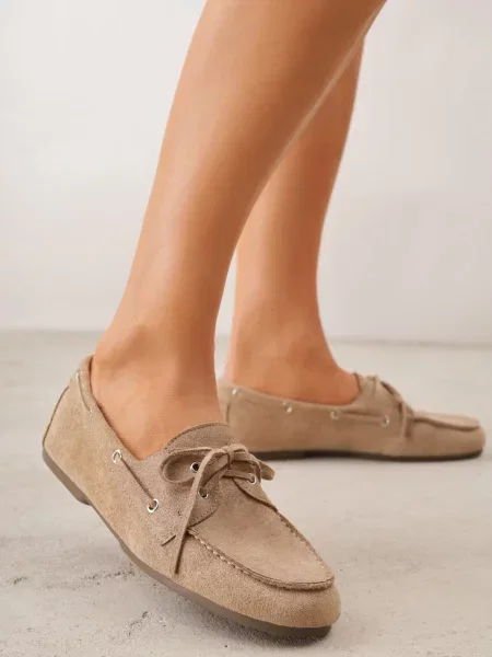 Mocasini Nairis închis bej