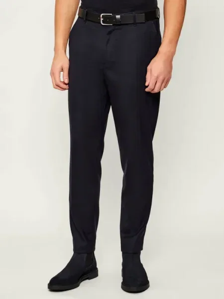 BOSS BLACK Pantaloni chino | Tapered fit cu adaos de lână negru