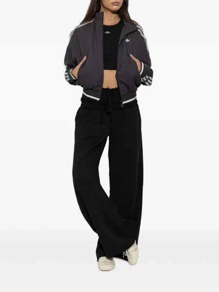 Geacă Adidas cu broderie gri