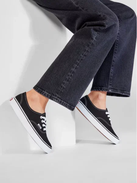 Vans Tenisky Authentic čierna