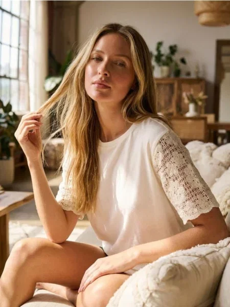 Блузка з декоративним коротким crochet рукавом нюдовий