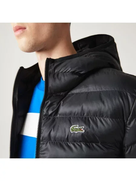 Lacoste Krótka Kurtka Pikowana Z Kapturem czarna