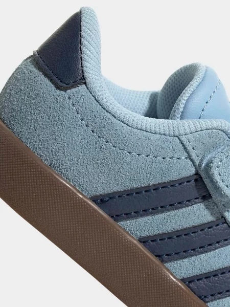 Детские кроссовки Adidas