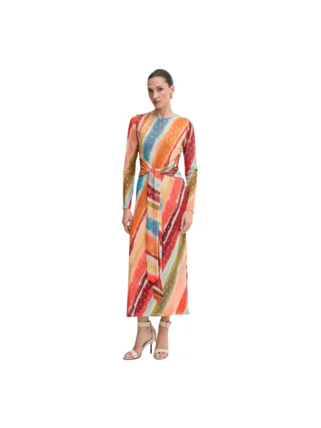 Sukienka maxi Never Fully Dressed