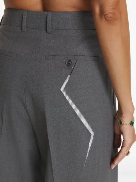Pantaloni Cuanna cu dungi gri