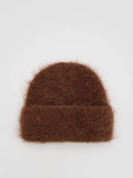 Reserved Шапка-біні з високим вмістом вовни альпаки карміновий 