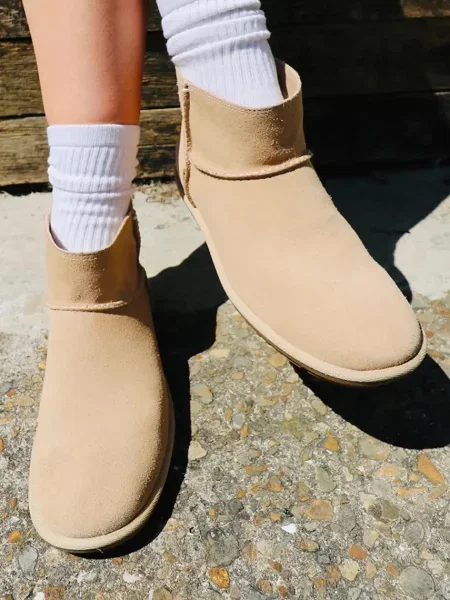 UGG W Classic Mini Deconstructed апрески дамски от велур бежово