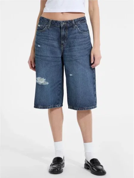 Guess Jeans Kratke hlače Short Fit modra