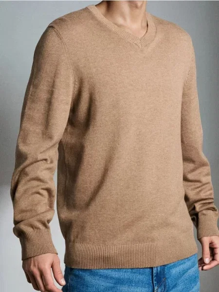 Sinsay Sweter z dekoltem w serek beżowy