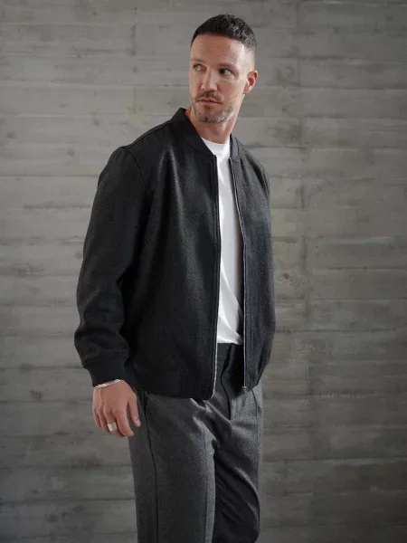 DAN FOX APPAREL Geacă de primăvară-toamnă Essential metalic gri