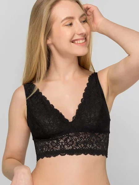 Бюстгальтер с мягкой чашкой білий