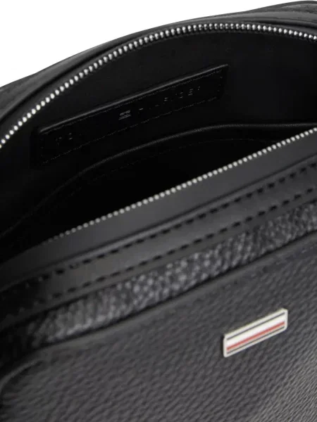 Geantă Tommy Hilfiger din piele negru
