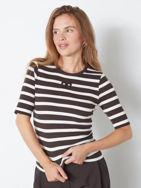 Co'couture Tricou Granny maro / murdar alb