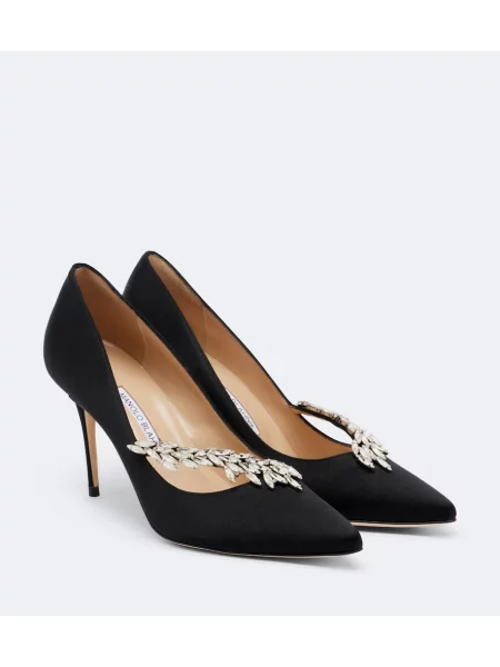 Pantofi cu toc Manolo Blahnik din satin negru