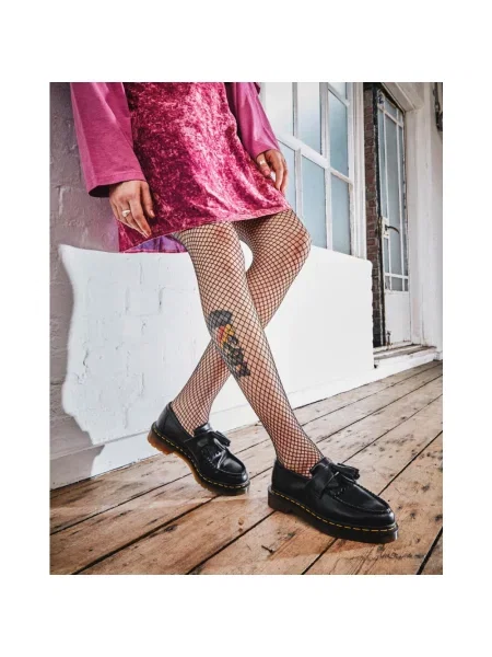 Dr. Martens Adrian Smooth Leather Tassel Loafers Kobiety Obuwie Dr. Martens Size: 7 czarny