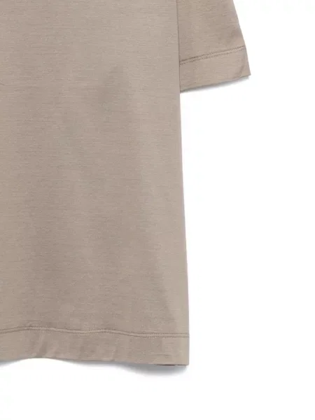 Tricou Costumein cu decolteu rotund scurt