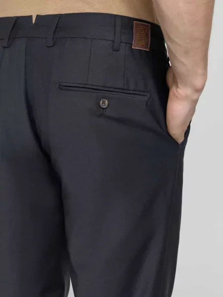 Spodnie materiałowe o kroju slim fit z dodatkiem wełny G1920