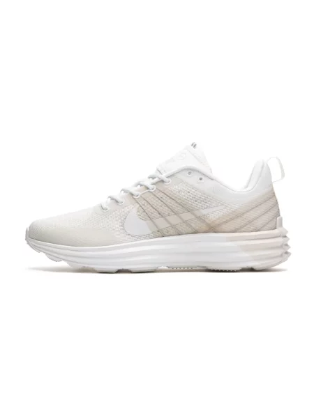 Lekkie sneakersy Nike białe