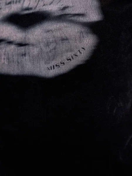 Велюрова футболка Miss Sixty