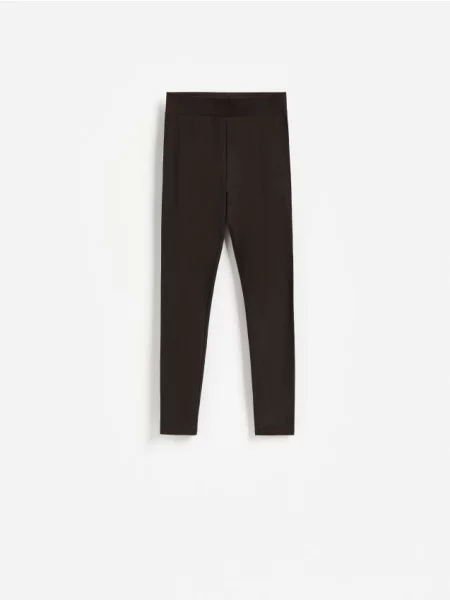 Pantaloni Reserved maro