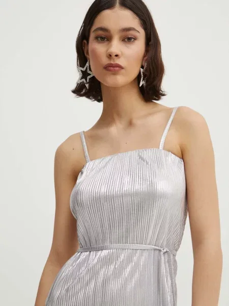 Платье Never Fully Dressed