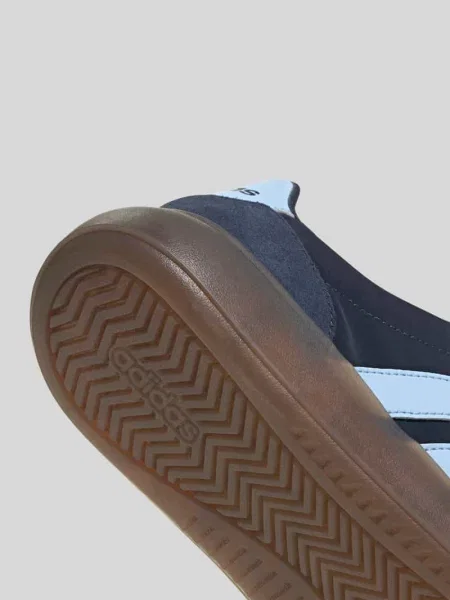 Sneakersy z detale z logo na całej powierzchni Model BARREDA DECODE' Adidas Sportswear granatowe
