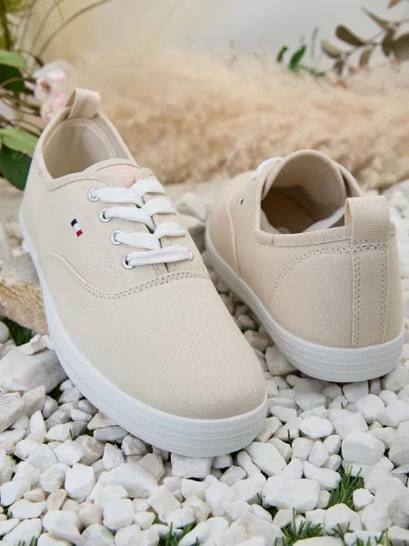 Sneakerși Resti alb