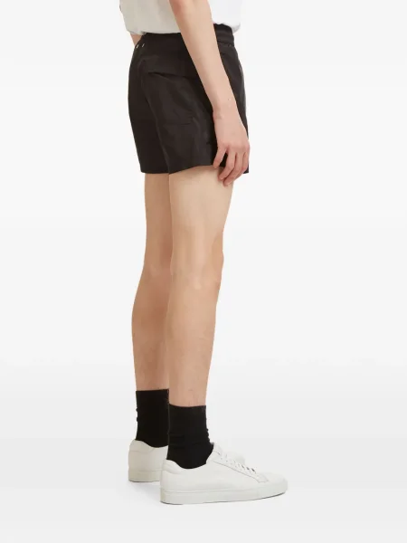 Pantaloni scurți Aiezen negru