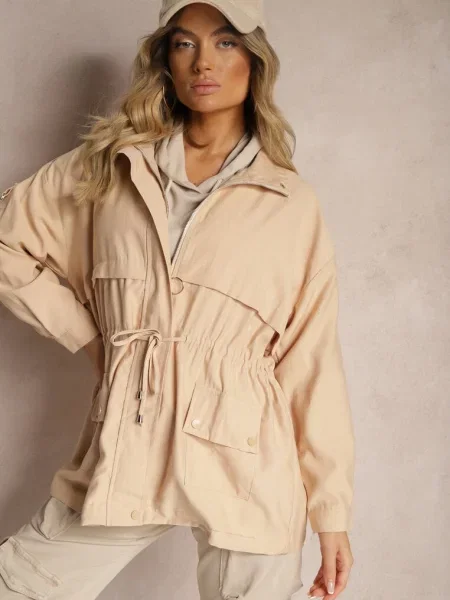 Ciemnobeżowa Kurtka Parka z Dodatkiem Bawełny Wykończona Troczkami Zapinana na Napy Velona beżowa