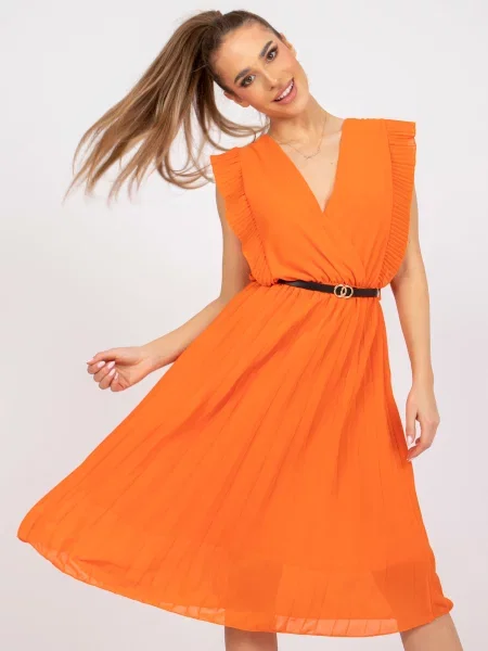 Rochie midi Fashionhunters până la genunchi de costum portocaliu