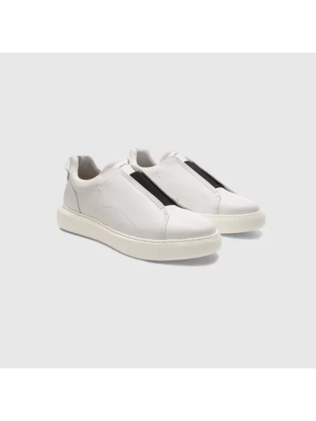 Sneakersy Ambitious wsuwane białe
