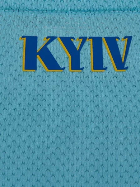 Футболка New Balance блакитна