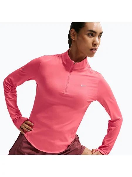 Спортивна футболка Nike