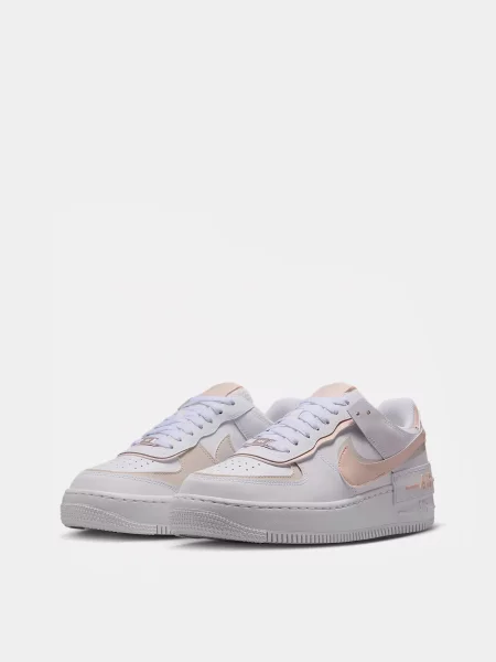 Кожаные кроссовки Nike белые