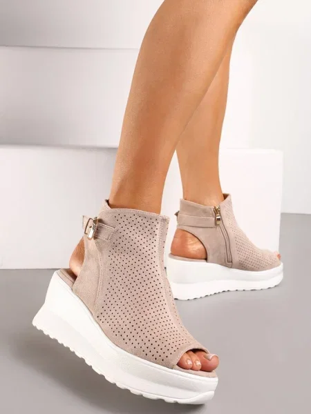 Sandale cu platformă și vârf Peep Toe Bhanios bej