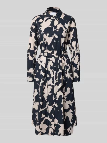 Sukienka koszulowa w wzór na całej powierzchni z wiązanym paskiem Comma