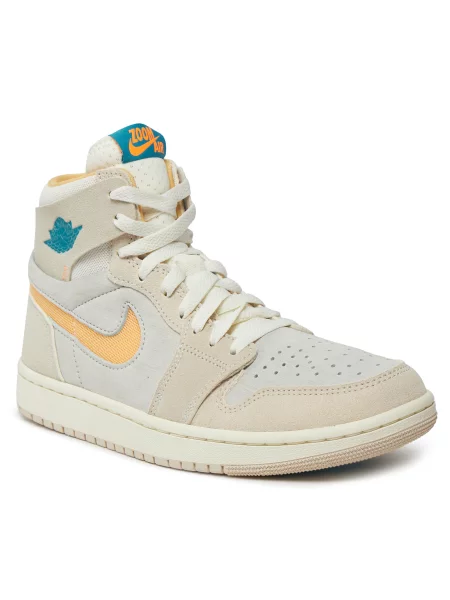 Кроссовки Nike Air Jordan бежевые