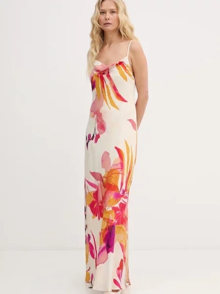 Lola Casademunt rochie de vară bej