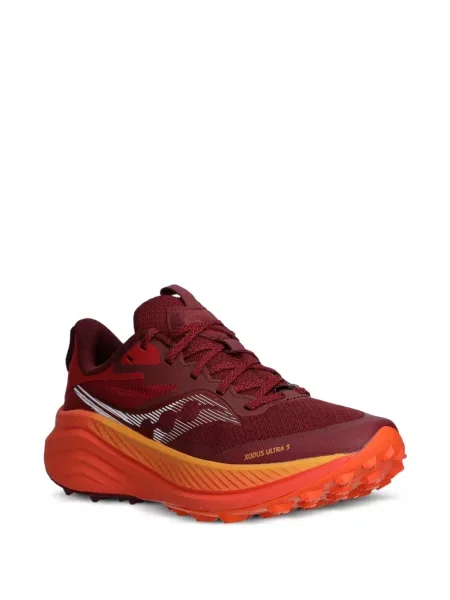 Бягане маратонки Saucony червено